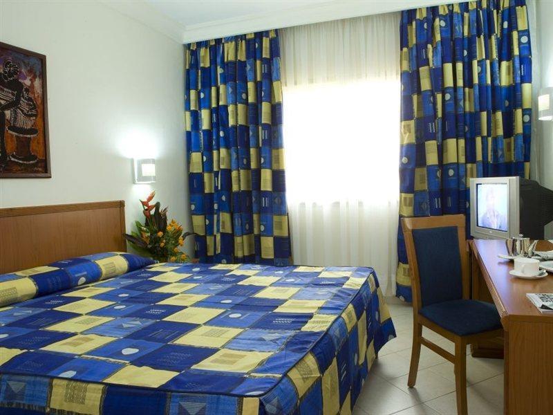 Azalai Hotel Independance 와가두구 외부 사진