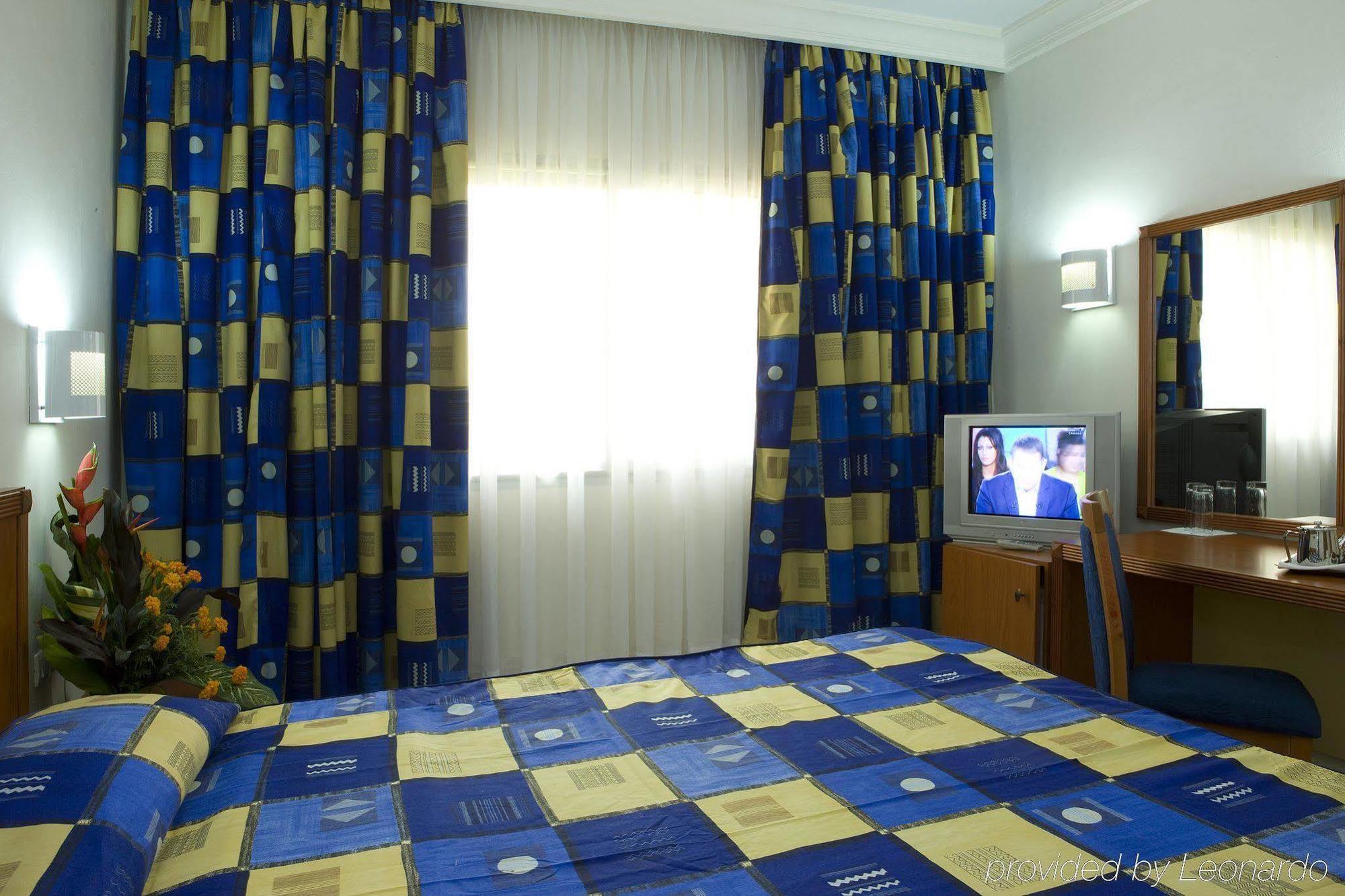 Azalai Hotel Independance 와가두구 외부 사진