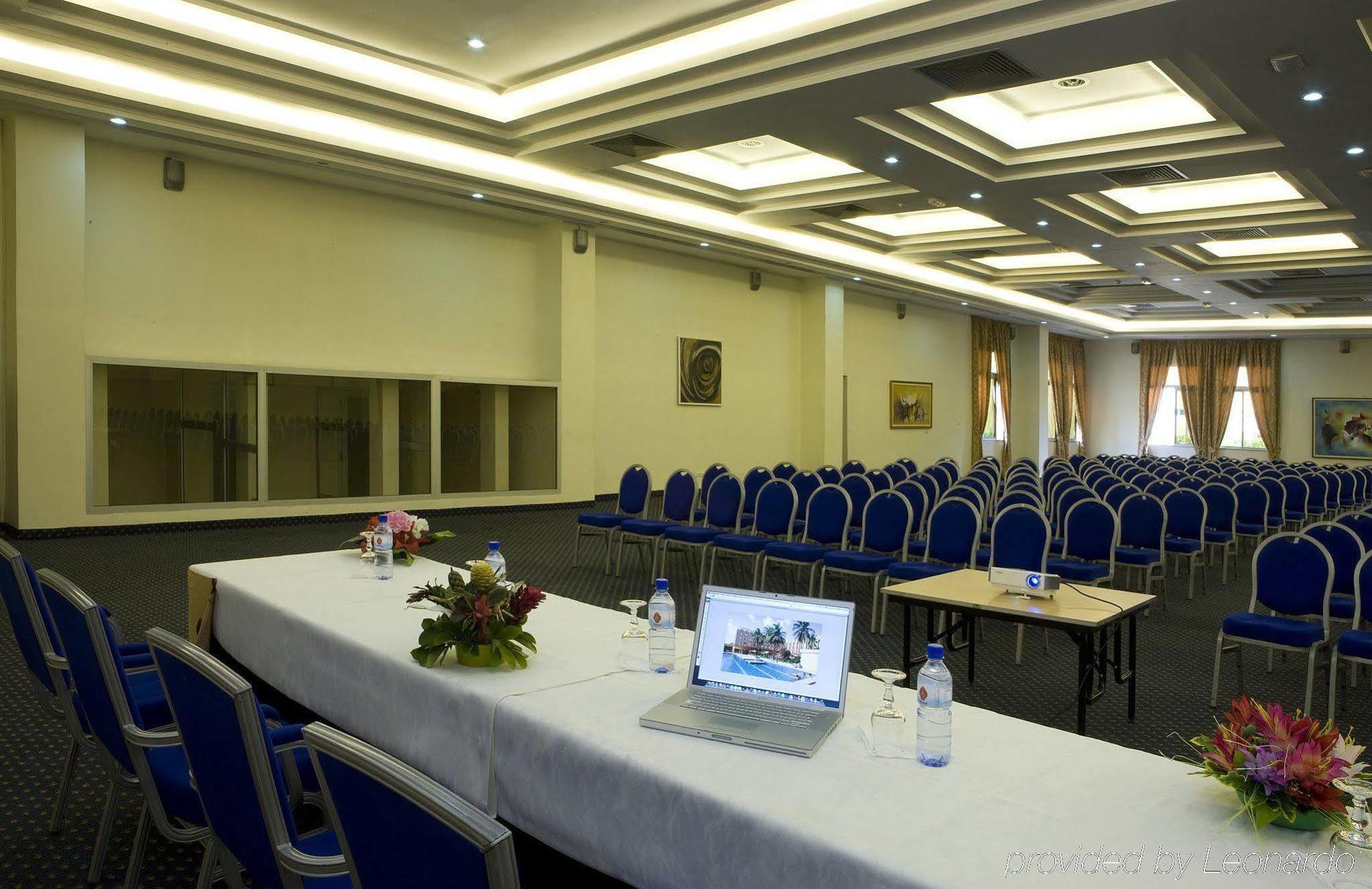 Azalai Hotel Independance 와가두구 외부 사진